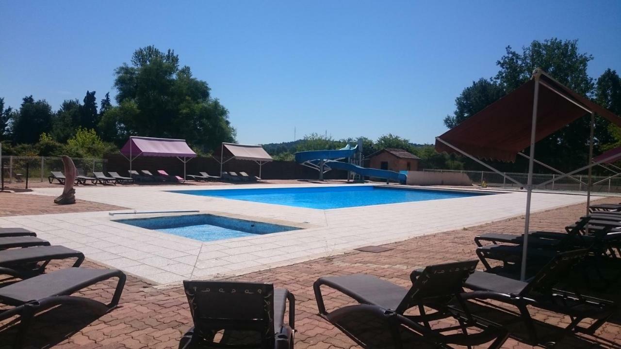 Camping Paradis Le Rocher De La Granelle Le Bugue Ngoại thất bức ảnh